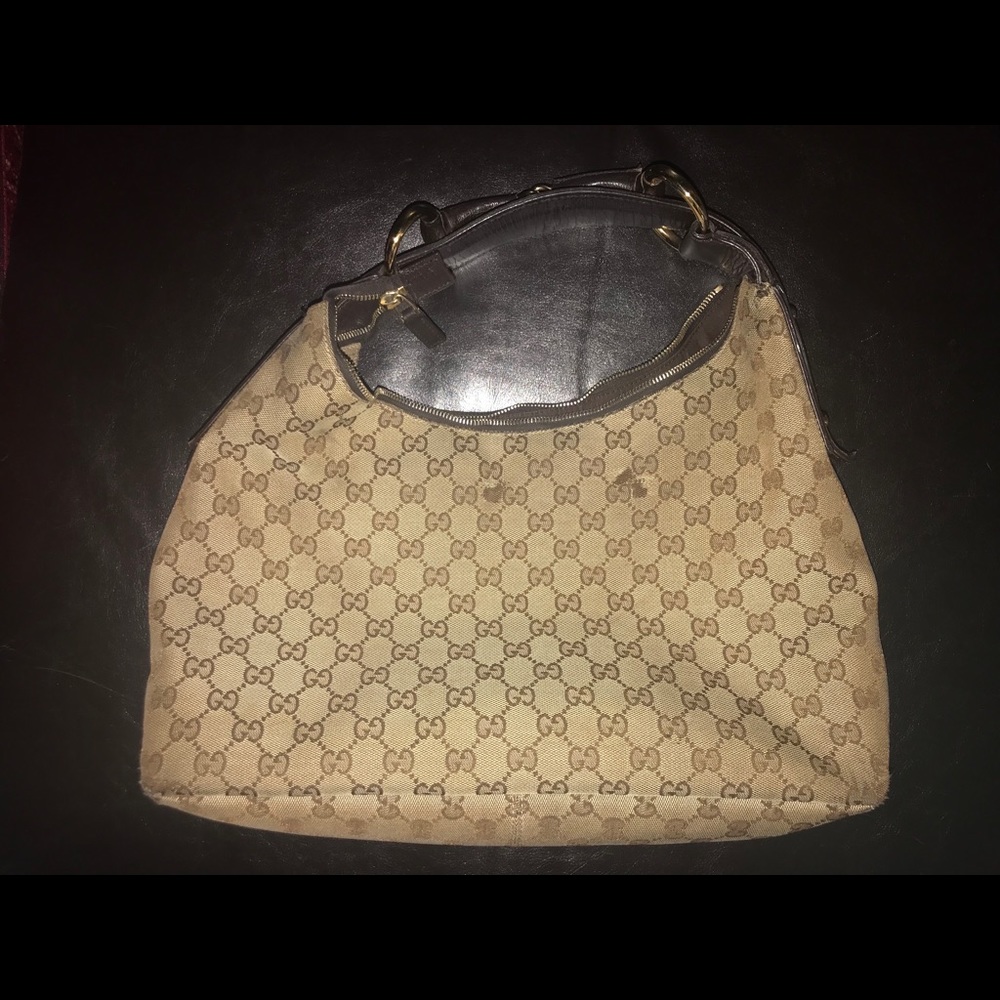 **AUTHENTIC!!** Gucci Medium Canvas Horsebit Hobo - Picture 2 of 8